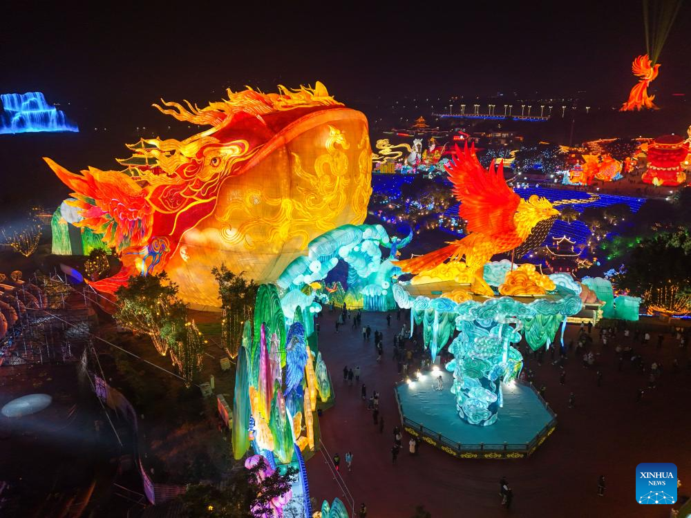 In pics: 32nd Zigong Int'l Dinosaur Lantern Show in China's Sichuan
