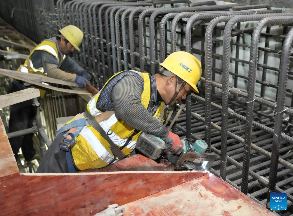 Upgrade project of Chengdu Railway Station underway in Sichuan