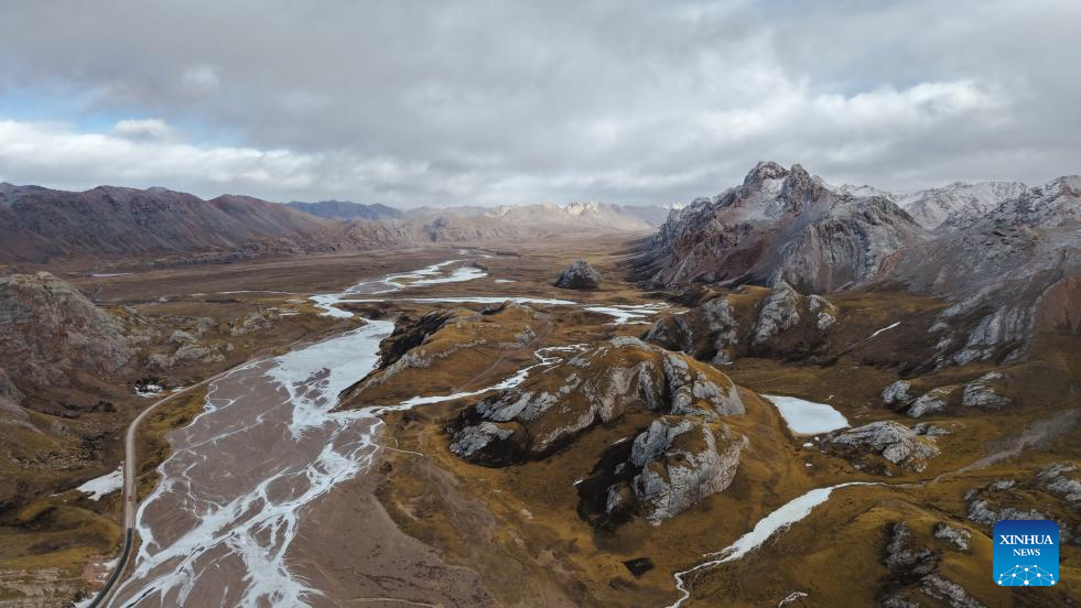 Winter scenery in Zadoi County, NW China's Qinghai