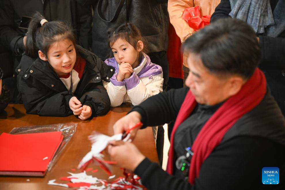 Events featuring craft of Horinger paper-cutting held to mark