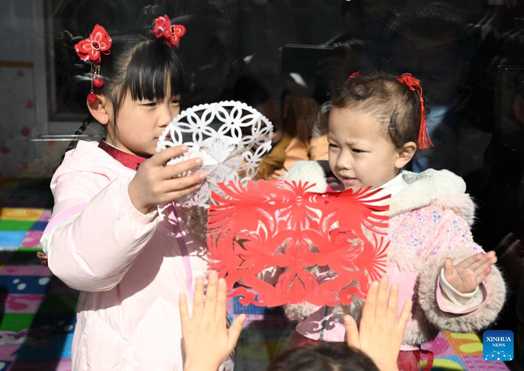 Events featuring craft of Horinger paper-cutting held to mark