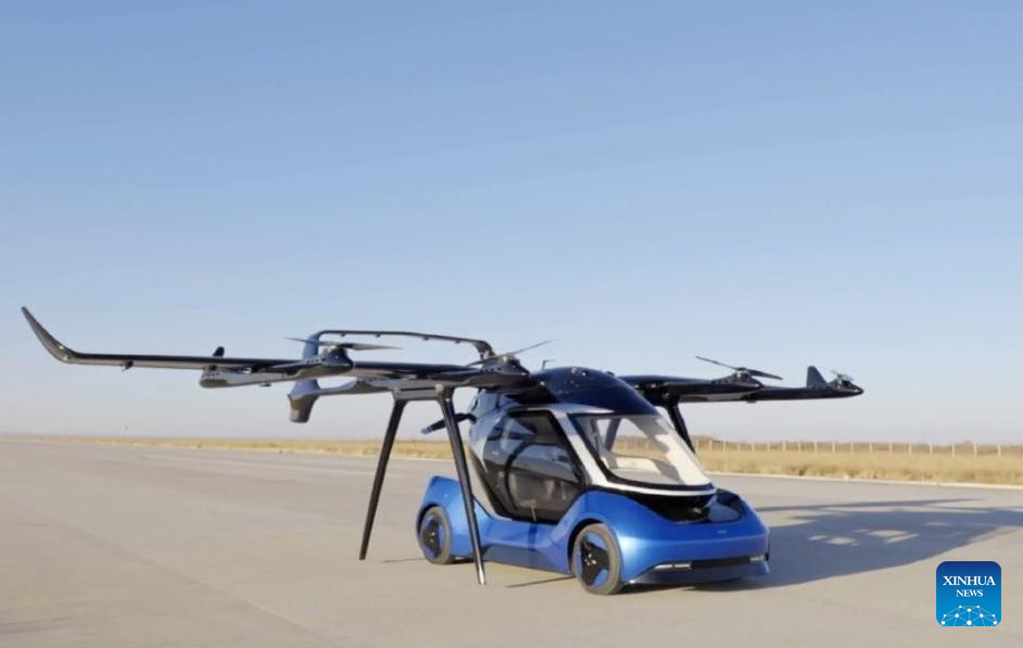 China's space industry-developed eVTOL aircraft completes first flight