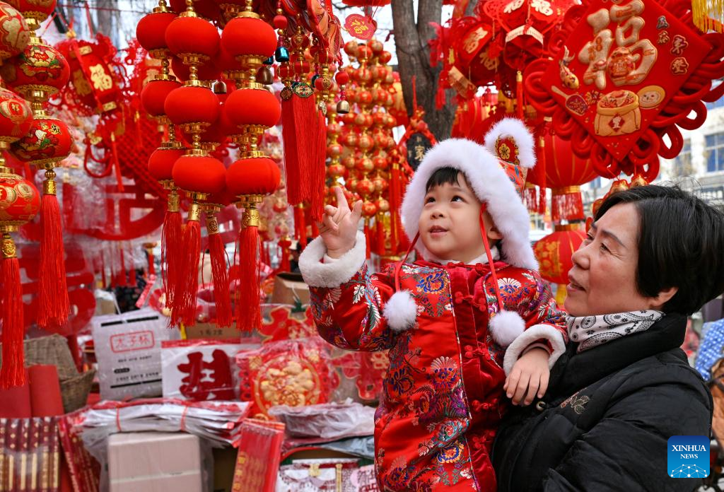 Activities held to celebrate traditional Chinese Xiaonian Festival in northern China