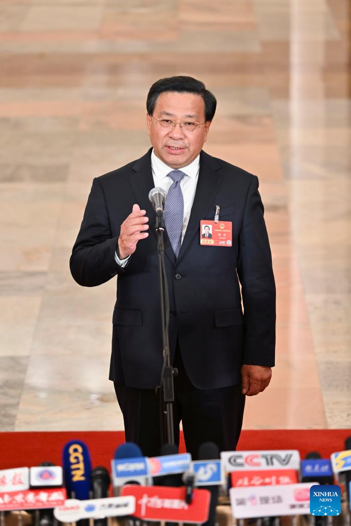 Ministers give interviews after 2nd plenary meeting of 4th session of 14th NPC