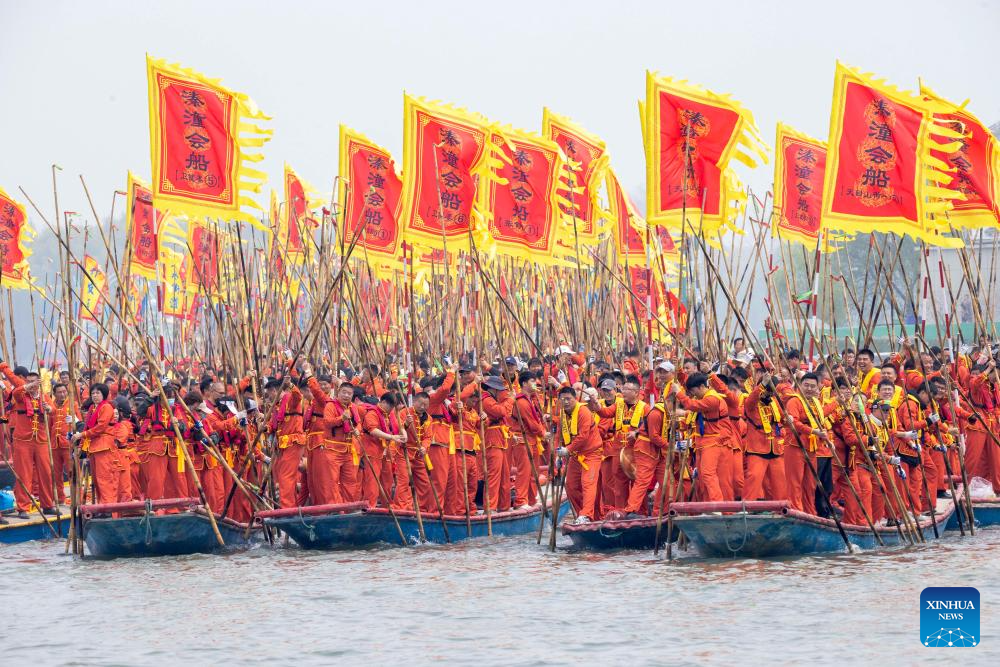 Qintong Boat Festival held in Taizhou City, China's Jiangsu