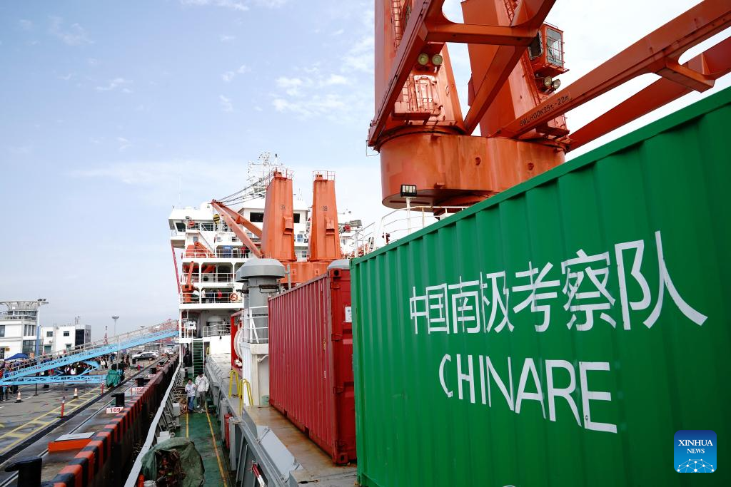 Chinese polar icebreaker returns home after fruitful Antarctic research outcomes