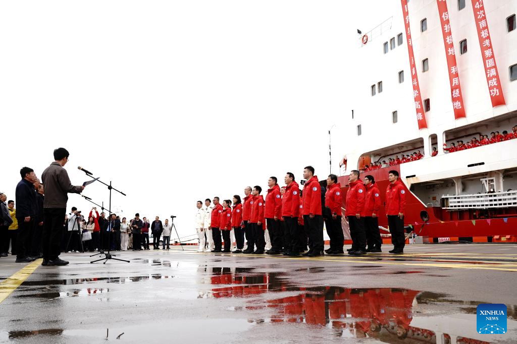 Chinese polar icebreaker returns home after fruitful Antarctic research outcomes