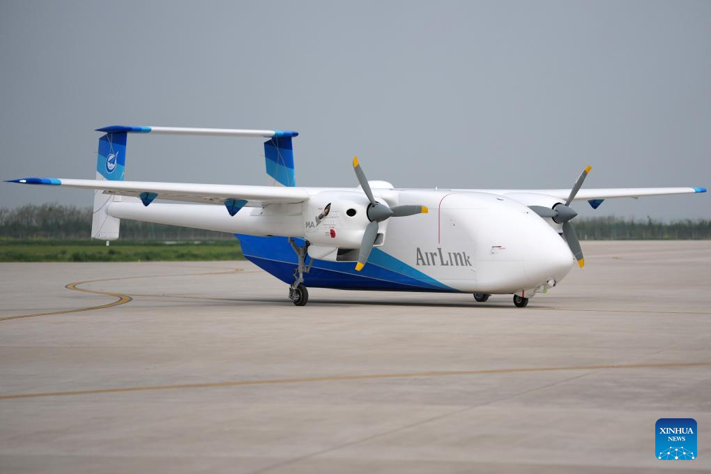 China's HH-200 commercial unmanned cargo aircraft system completes maiden flight