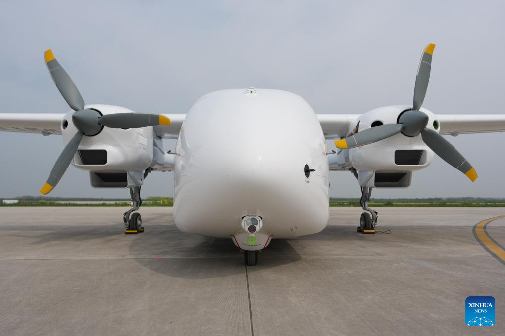 China's HH-200 commercial unmanned cargo aircraft system completes maiden flight