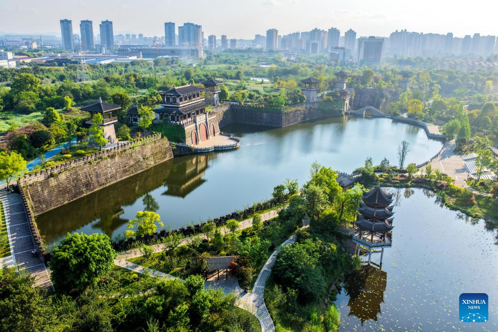 Scenery of Yudaihe park in China's Chongqing
