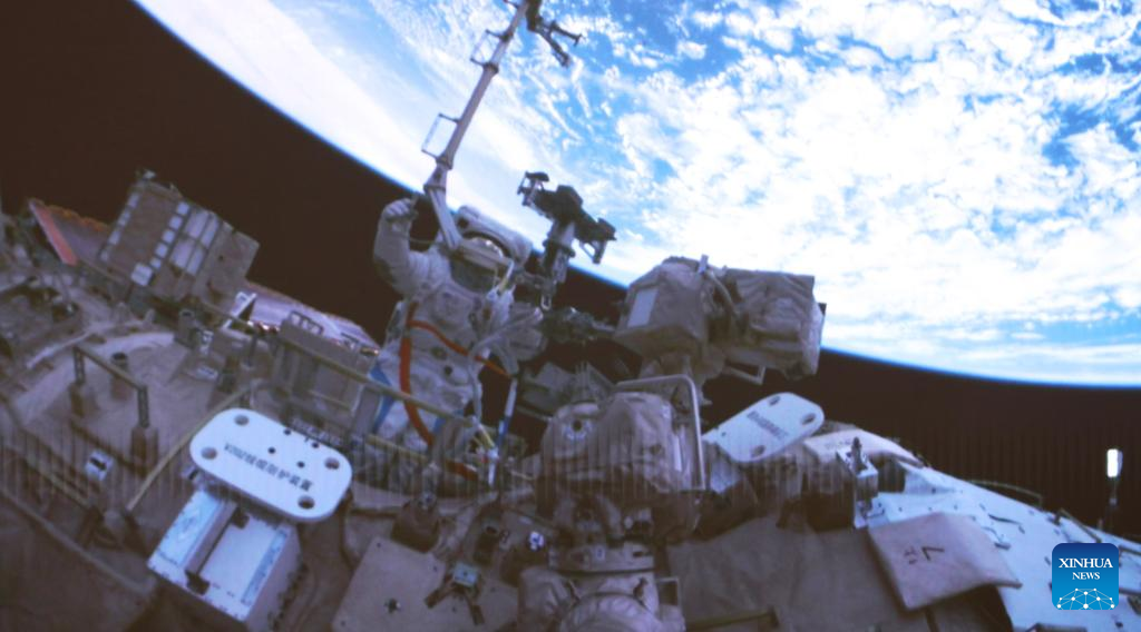 Shenzhou-21 astronauts complete third series of extravehicular activities