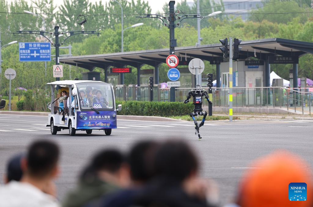 Humanoid robot surpasses human half-marathon world record in Beijing