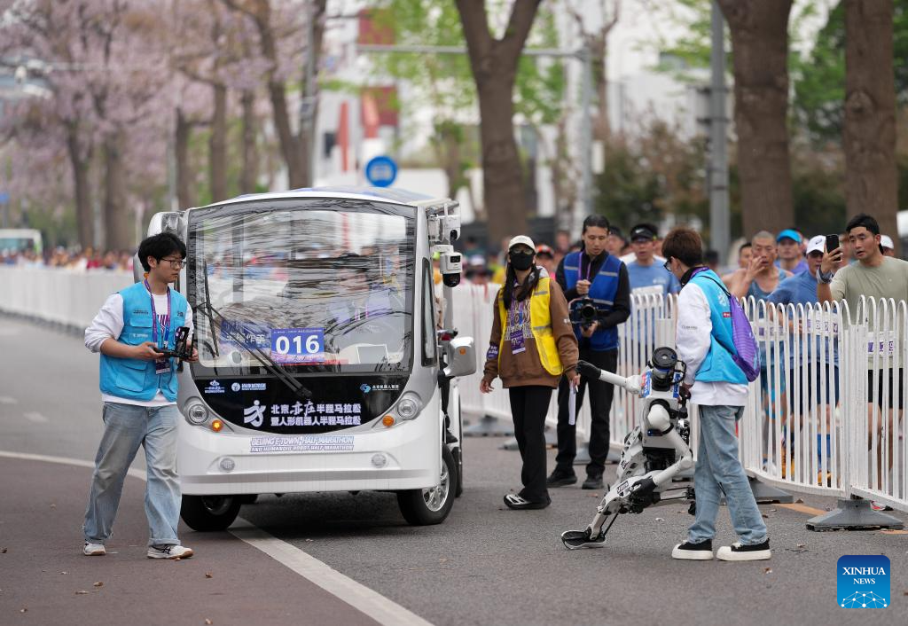 Humanoid robot surpasses human half-marathon world record in Beijing