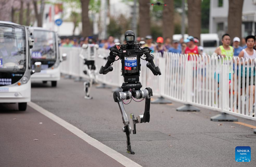 Humanoid robot surpasses human half-marathon world record in Beijing