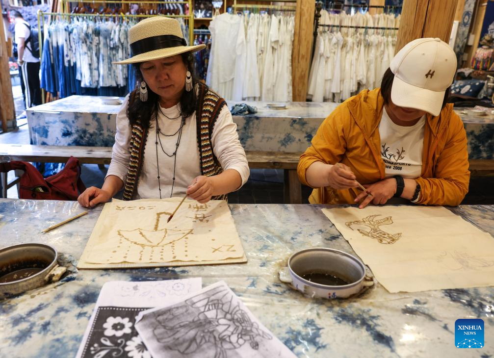 Local ethnic crafts fuel rural development in Zhaoxing Dong Village, China's Guizhou