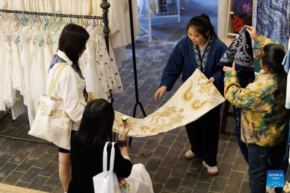 Local ethnic crafts fuel rural development in Zhaoxing Dong Village, China's Guizhou