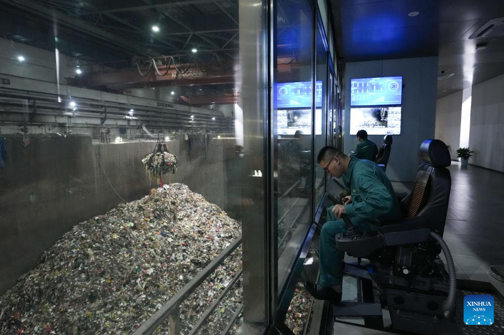 Household waste turns into green electricity in China's Hunan