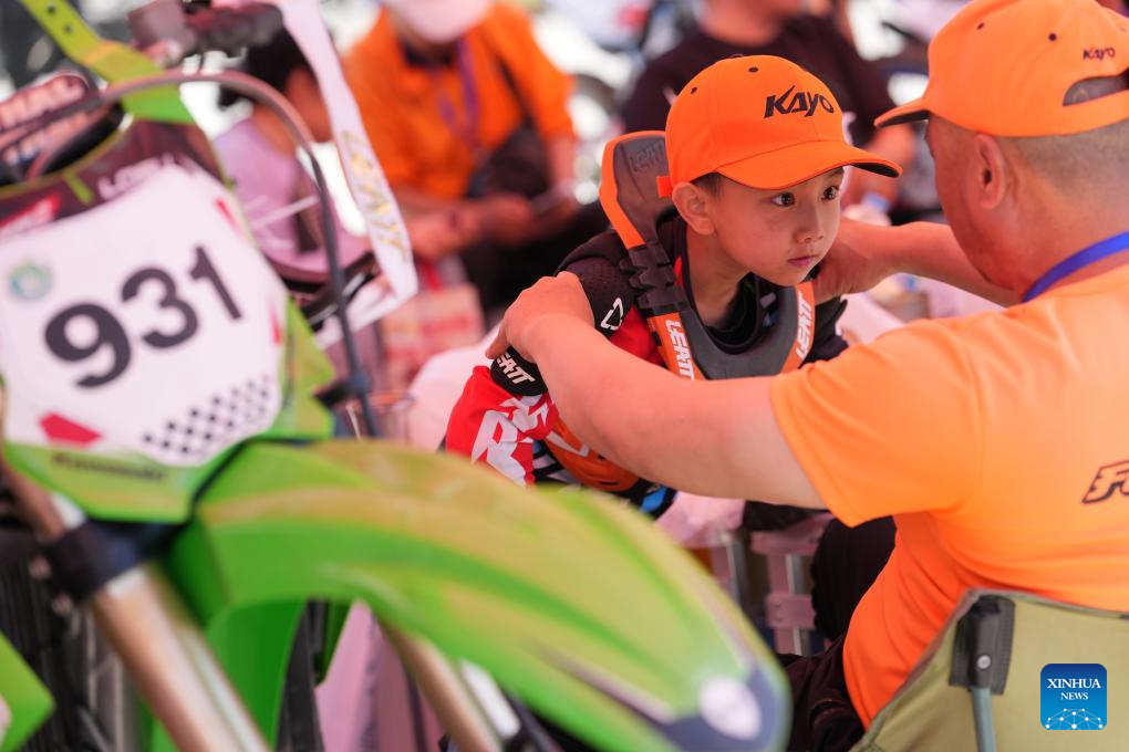 Chinese youngsters race into motocross boom