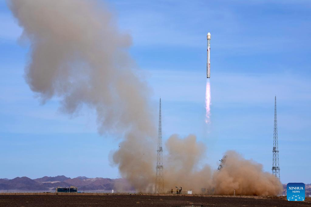 China successfully launches Zhuque-2E Y5 carrier rocket