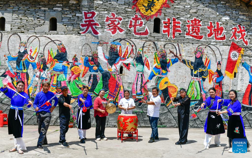 Villagers' lifelong passion helps preserve Dixi opera