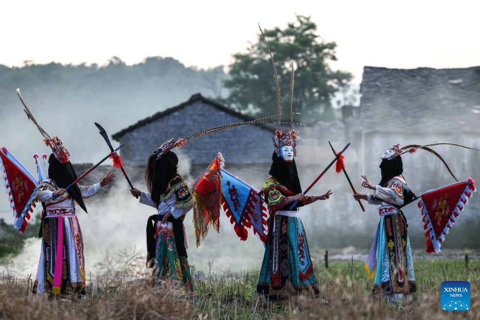 Villagers' lifelong passion helps preserve Dixi opera
