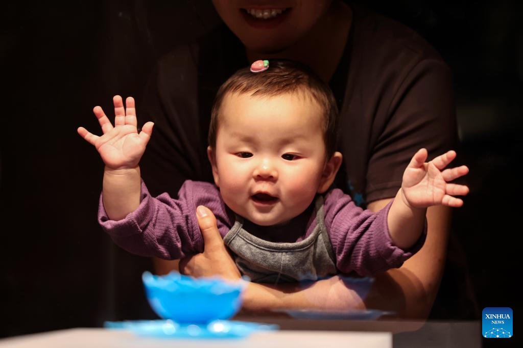 Museums across China receive crowds of visitors ahead of International Museum Day