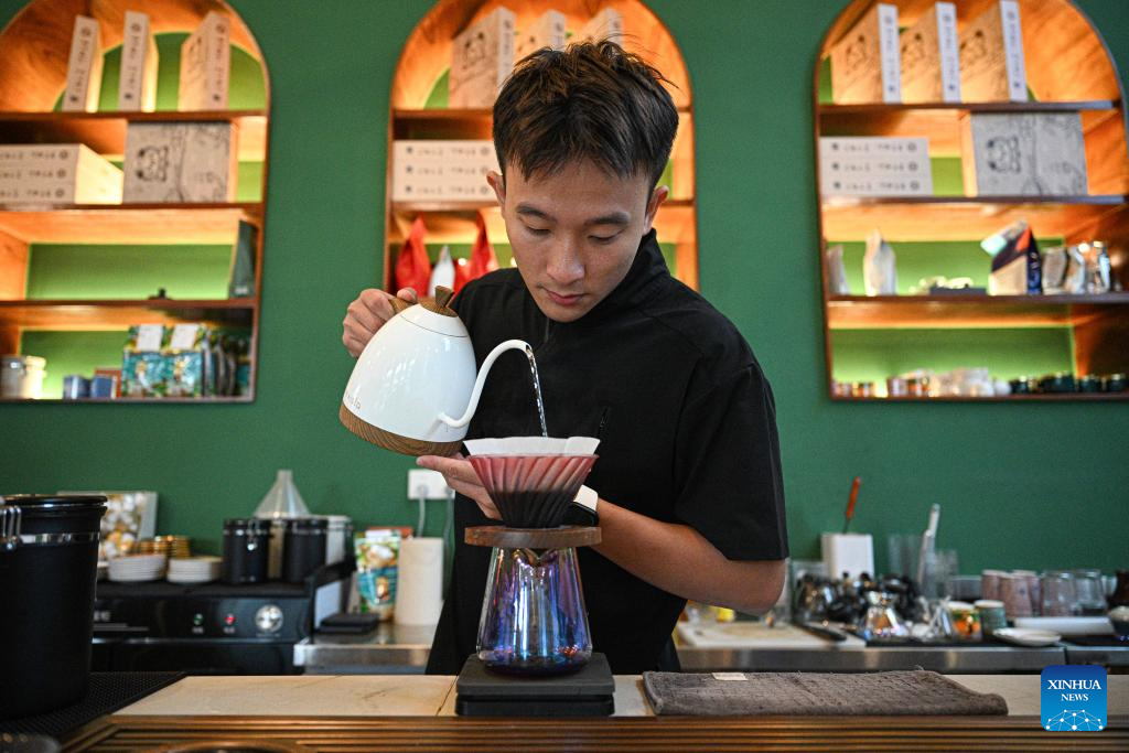 Overseas Chinese influence culture, lifestyle in Wenchang, China's Hainan