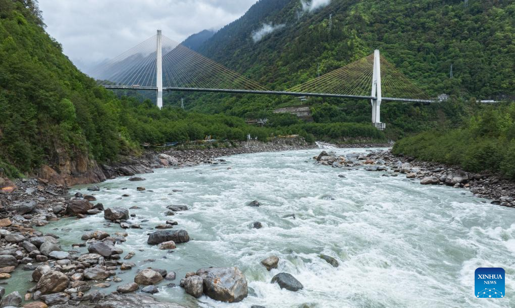 Improved transport network boosts accessibility across China's Xizang