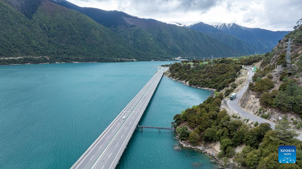 Improved transport network boosts accessibility across China's Xizang