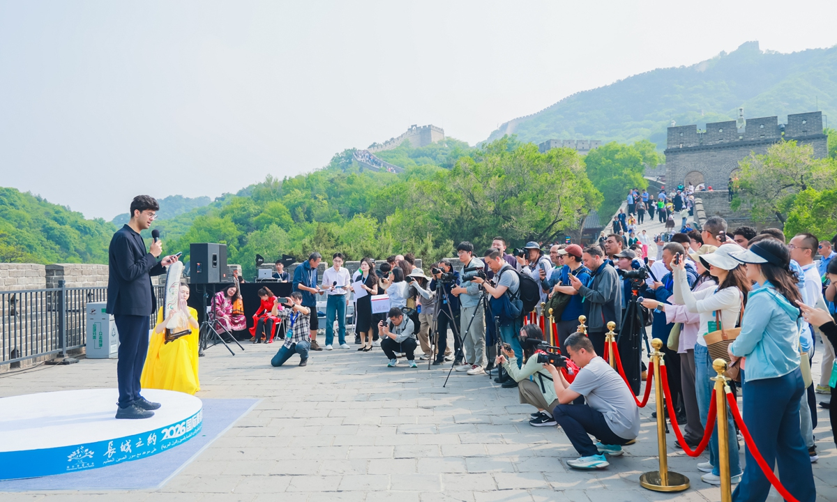 Great Wall Updates: Poetry met history at the Badaling Great Wall