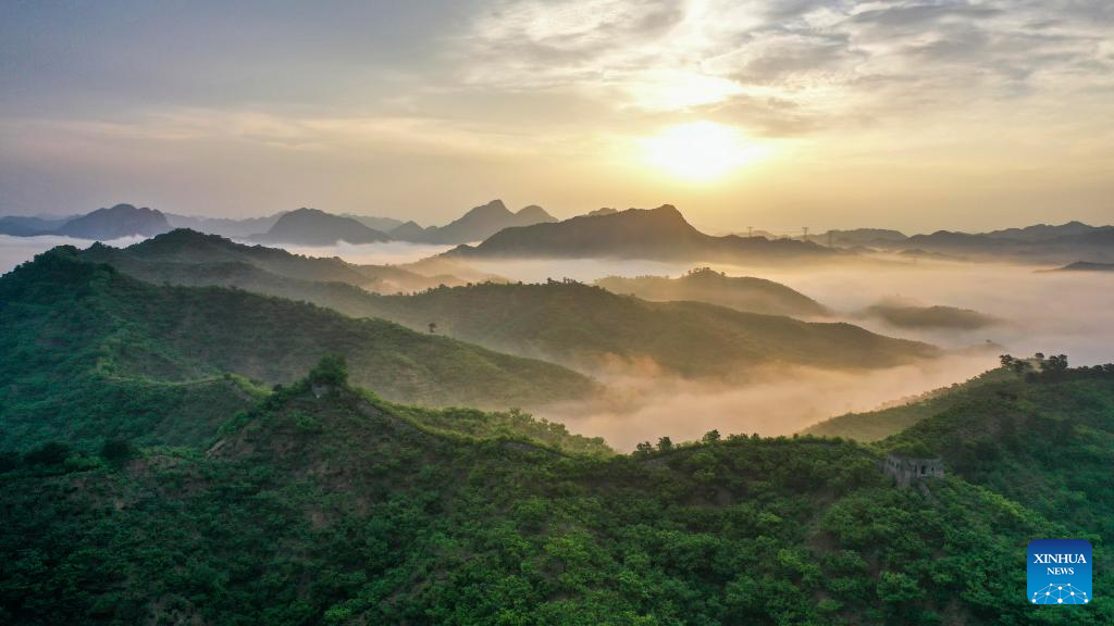 Morning scenery at Great Wall in Zunhua City, China's Hebei