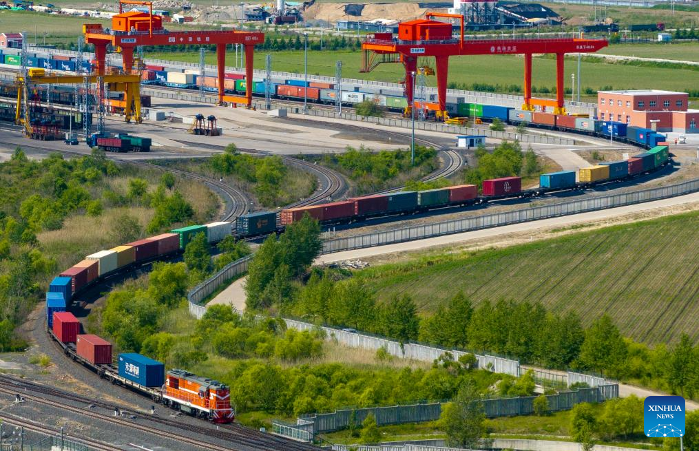 Eastern corridor of China-Europe freight train network witnesses over 40,000 trips