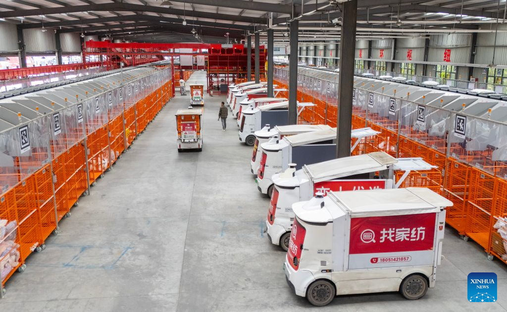 China's e-commerce, logistics companies prepare for annual online shopping festival