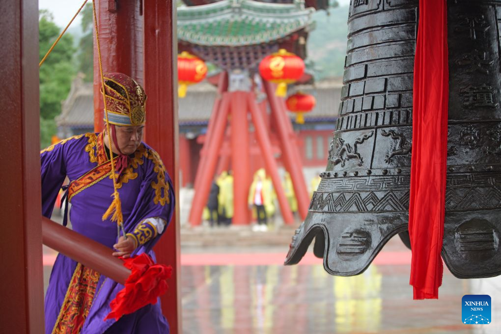 Ceremony worshiping Fuxi held in Tianshui, China's Gansu