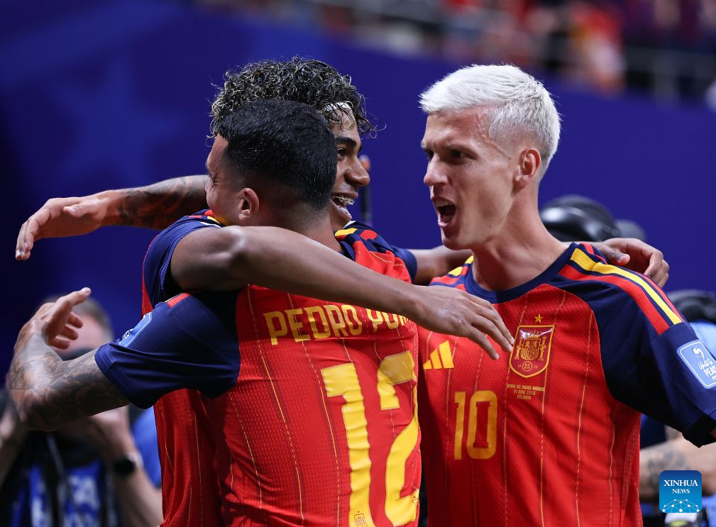 Yamal scores, Spain tears Saudi Arabia apart at World Cup