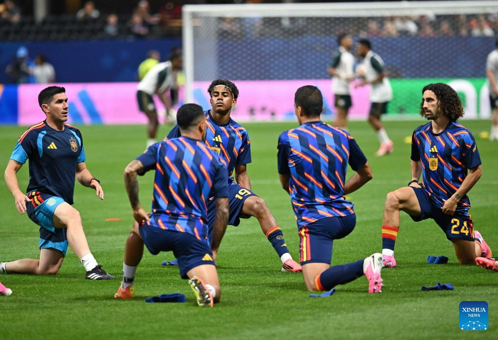 Yamal scores, Spain tears Saudi Arabia apart at World Cup