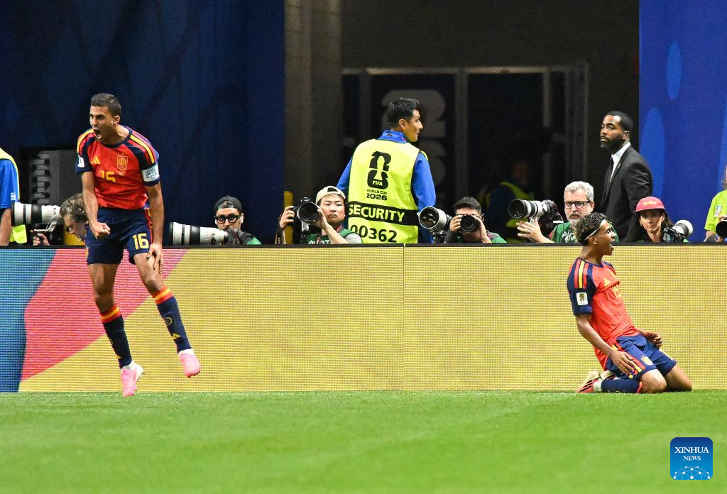 Yamal scores, Spain tears Saudi Arabia apart at World Cup