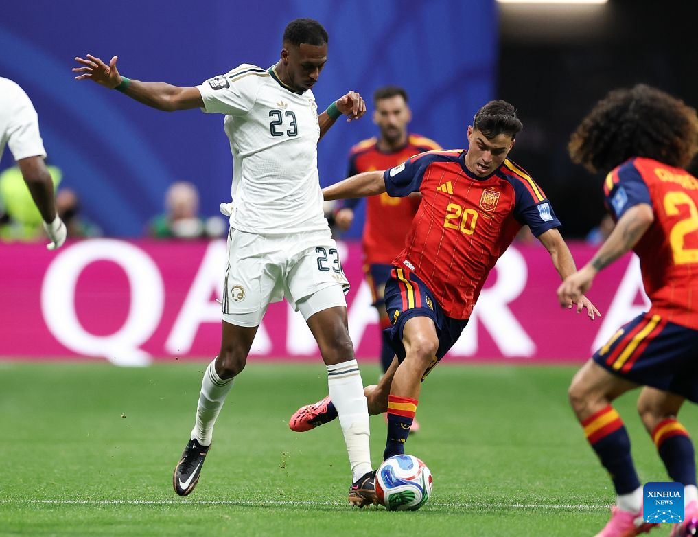 Yamal scores, Spain tears Saudi Arabia apart at World Cup