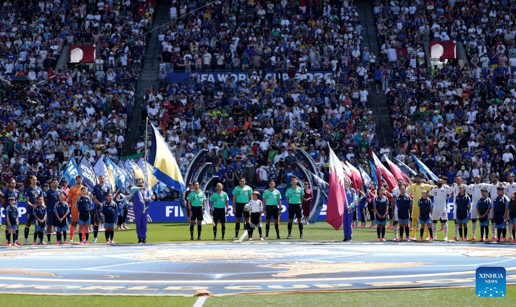 Bosnia and Herzegovina beats Qatar 3-1, keeps knockout hopes alive