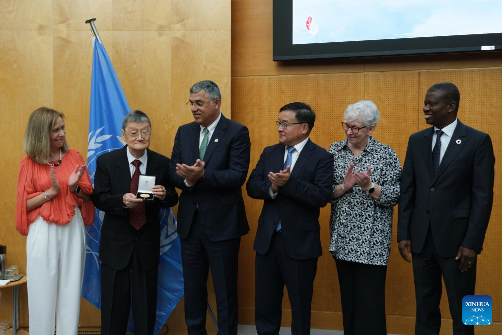 Chinese meteorologist Xu Jianmin awarded meteorology's