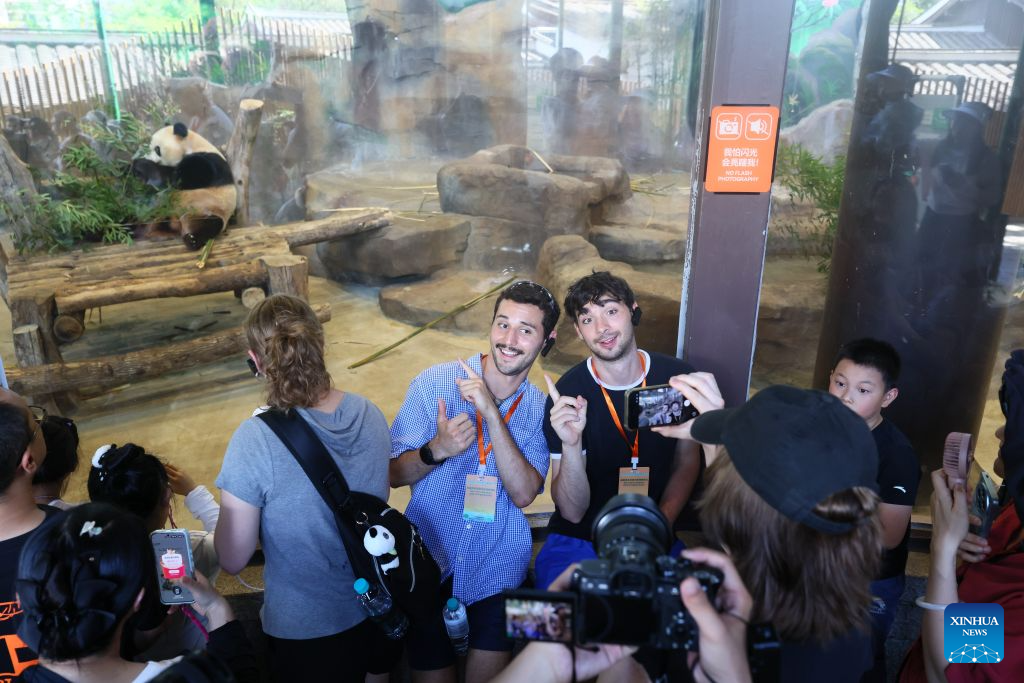 American youths start cultural study tour in Fuzhou