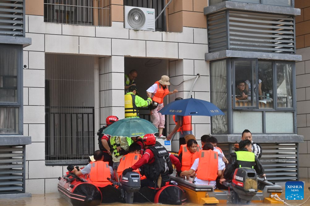 China's Guangxi organizes rescue forces to evacuates stranded teachers, students
