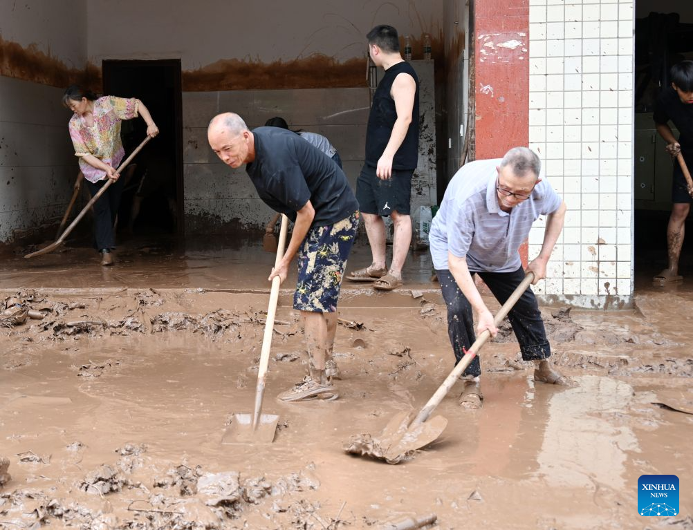 Rescue efforts underway in flood-hit areas across China