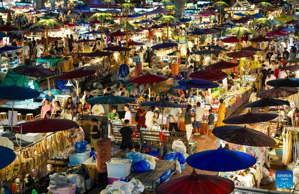 Night market of Xishuangbanna sees surge in visitor arrivals during summer peak tourism season
