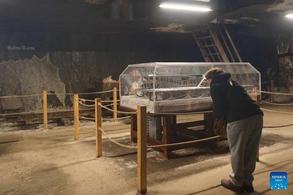 Disused salt mine in Turda offers cool retreat amid European heat wave