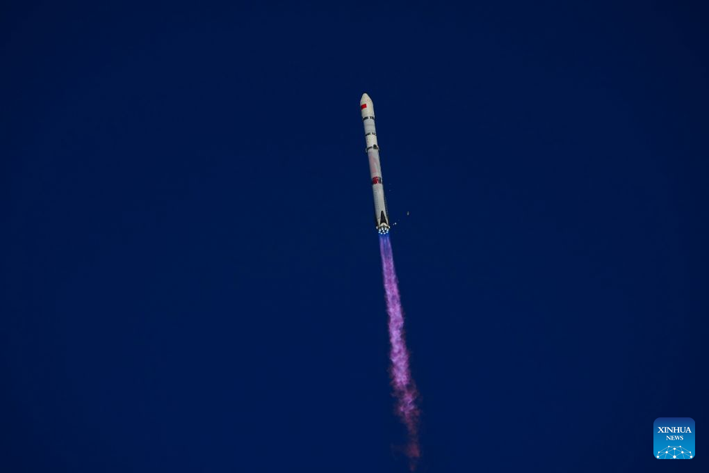 China launches Zhuque-3, achieving its first rocket recovery on land