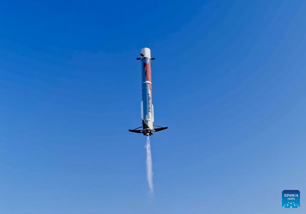 China launches Zhuque-3, achieving its first rocket recovery on land