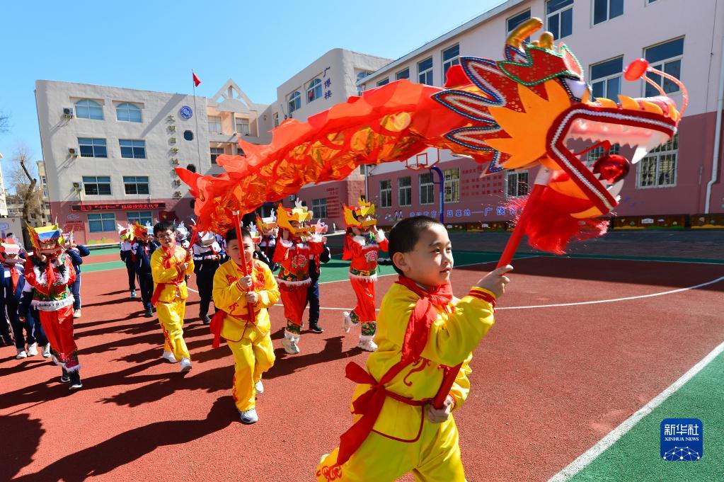 多彩活动迎接“二月二”