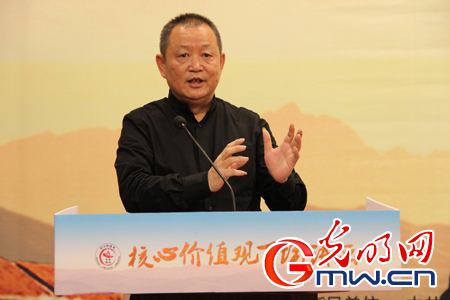 乡野何处不识君——中秋夜悼胡彬彬