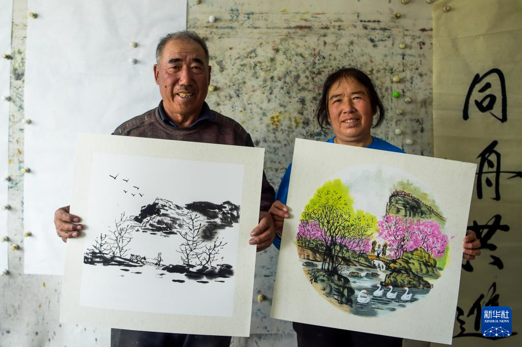 农民老刘：用画笔为生活增添色彩